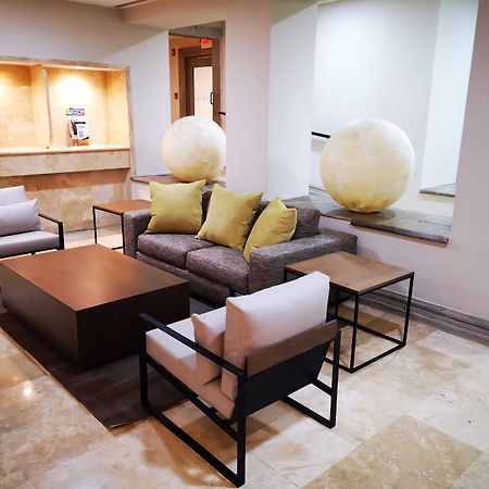 Holiday Inn Reynosa Zona Dorada Экстерьер фото