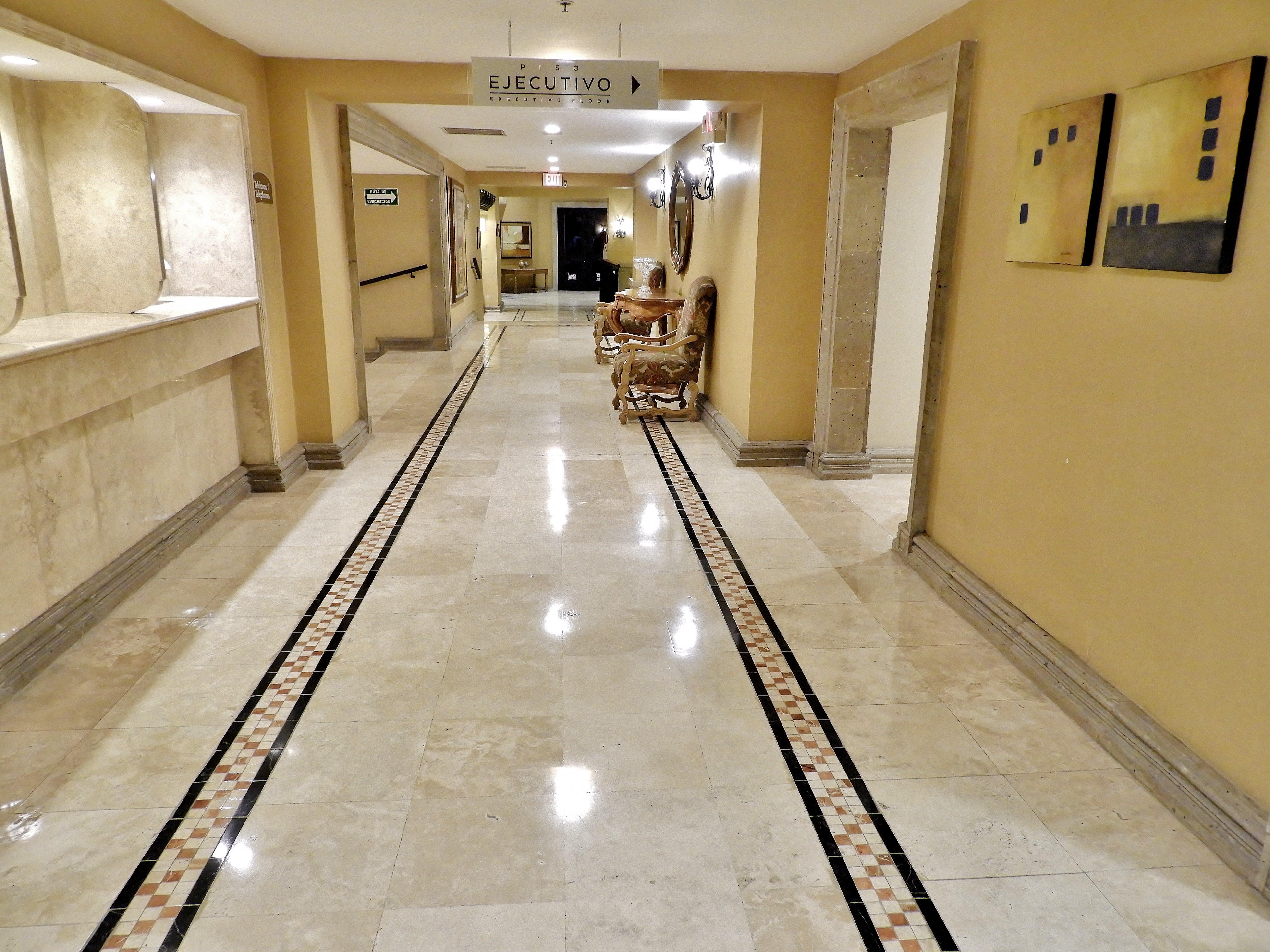 Holiday Inn Reynosa Zona Dorada Экстерьер фото